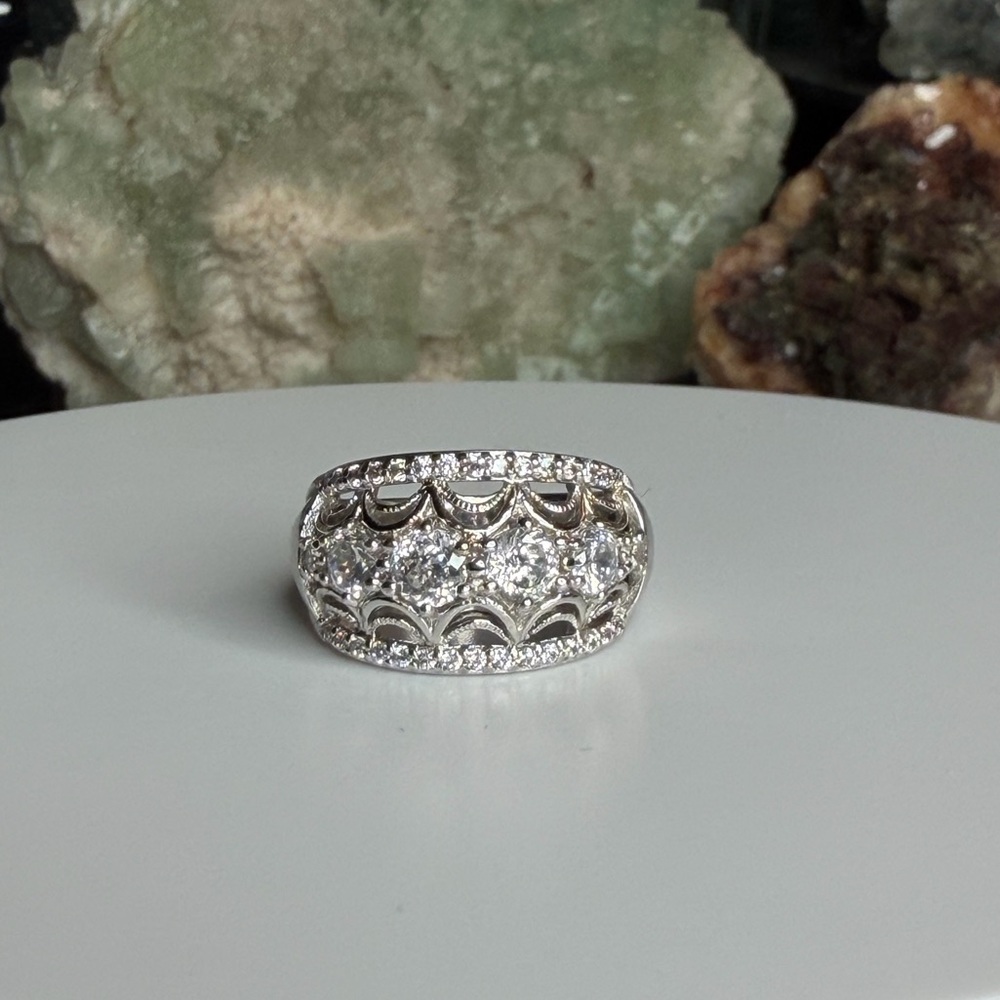 Tacori IV Epiphany Diamonique 6-stone Platinum Clad Ring Size 6